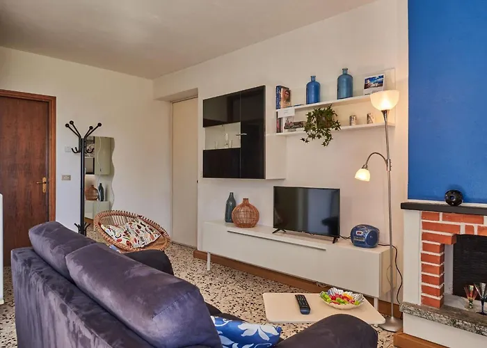 Al Lago-1 By Interhome *